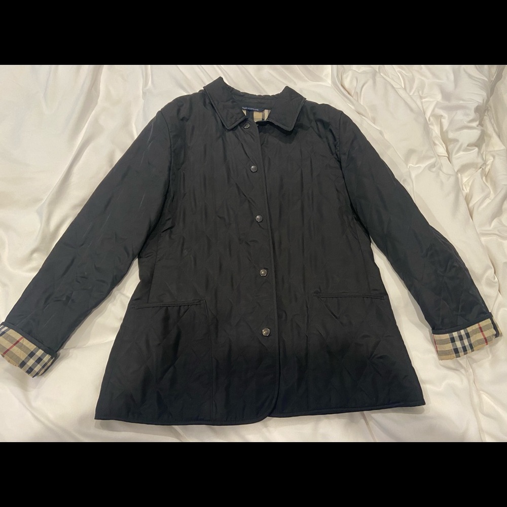 Burberry quilted jacket snaps Medium black